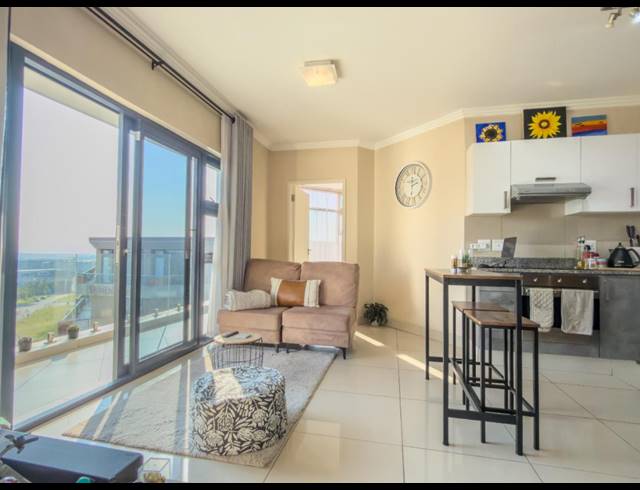 2 BEDROOM APARTMENT FOR SALE IN UMHLANGA RIDGE